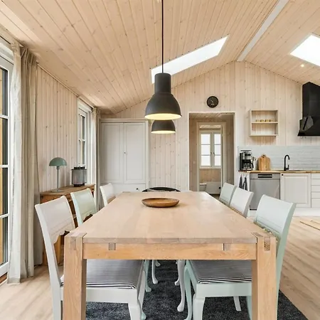 Martta - 250m From The Sea By Interhome